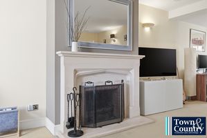 KEELERS LANE- click for photo gallery